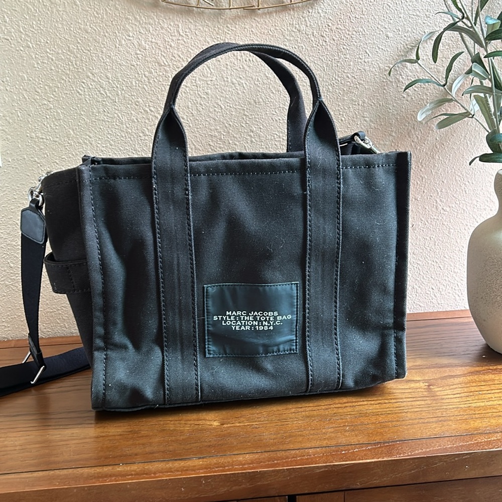 Marc Jacobs The Canvas Medium Tote Bag - Picture 2 of 3